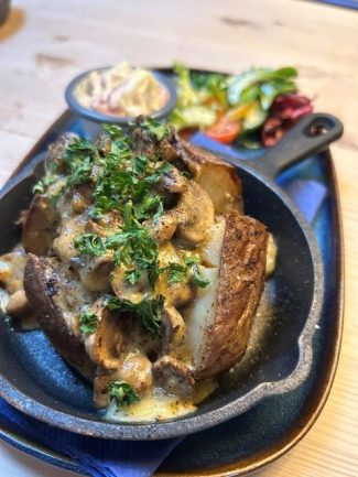 Jacket Potato Vale of Camelot Blue